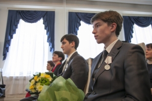 Юные герои